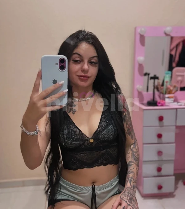Bianca Alencar, puro charme e sofisticação