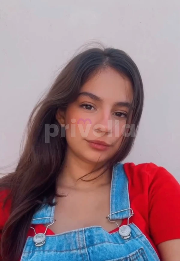Isa Gênova, puro charme e sofisticação