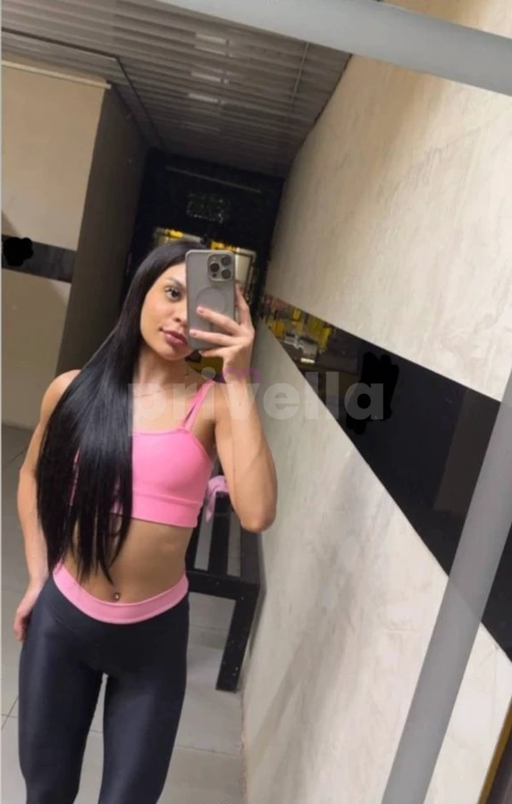 Pietra Albuquerque, disponível em Campinas